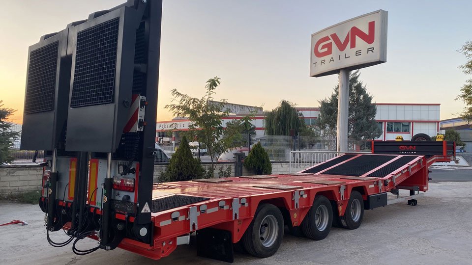 3 Axle Exclusive Lowbed